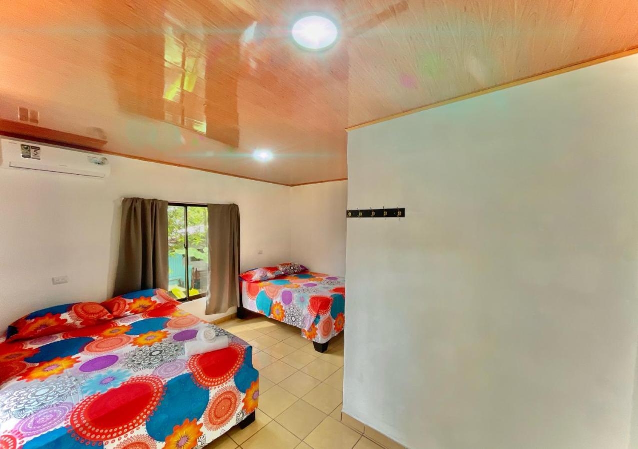 Carey Lodging Тортугеро Экстерьер фото